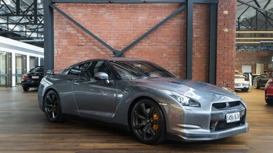 Nissan-GTR-Silver-1