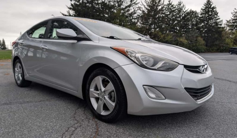 2013 – HYUNDAI ELANTRA GLS full