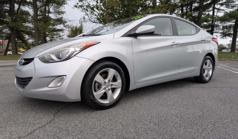 2013 – HYUNDAI ELANTRA GLS full