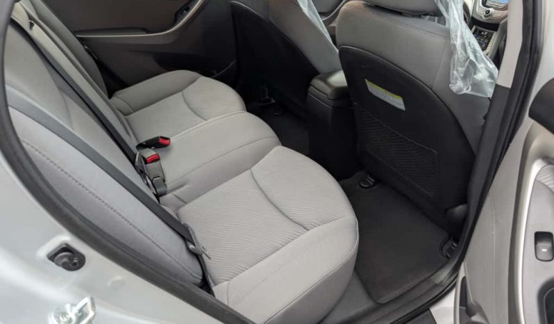 2013 – HYUNDAI ELANTRA GLS full